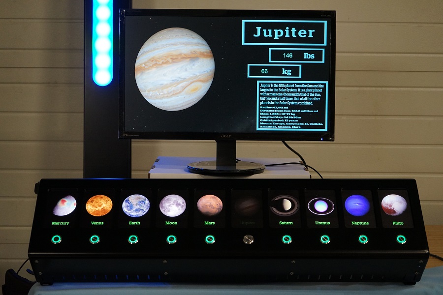 planetary weigh scale display