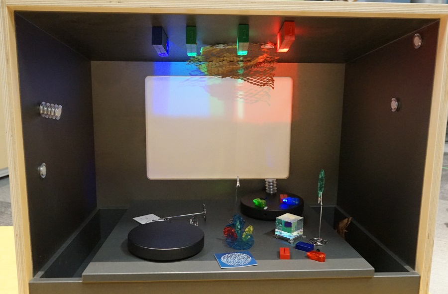 light patterns enclosure